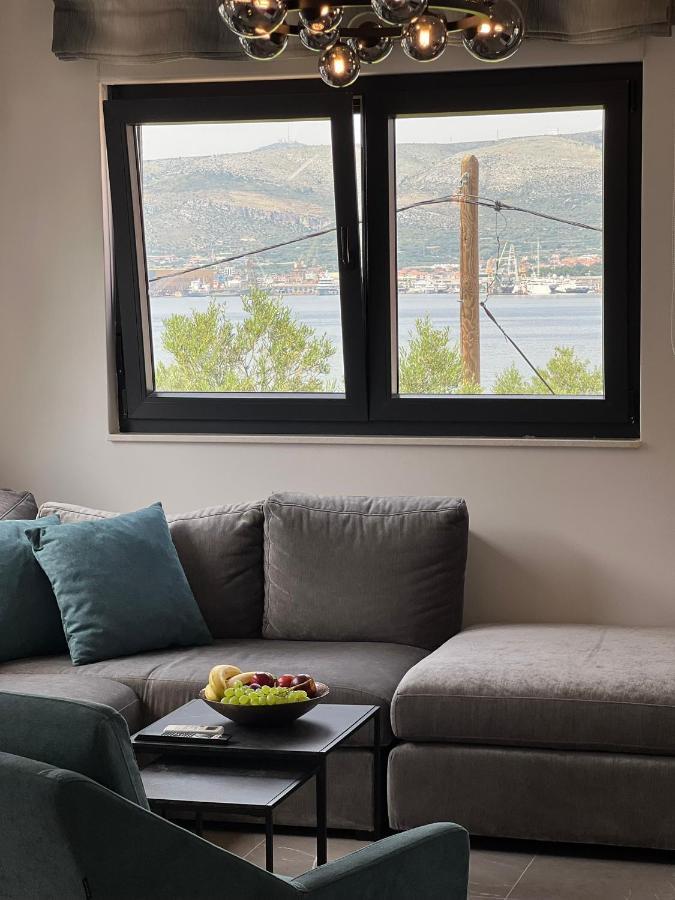 Beachfront House Olbia With Private Parking Trogir Exteriör bild