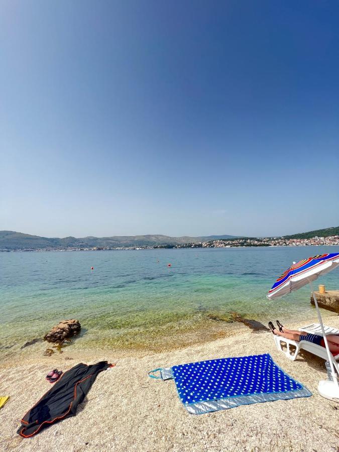 Beachfront House Olbia With Private Parking Trogir Exteriör bild