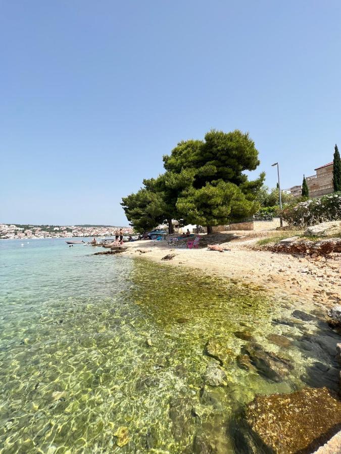 Beachfront House Olbia With Private Parking Trogir Exteriör bild